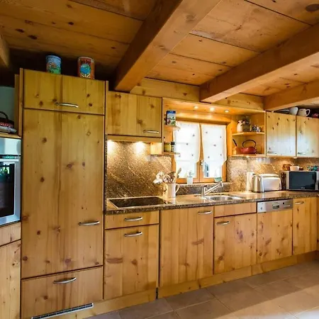 The Alps Wonder 度假居 Rougemont